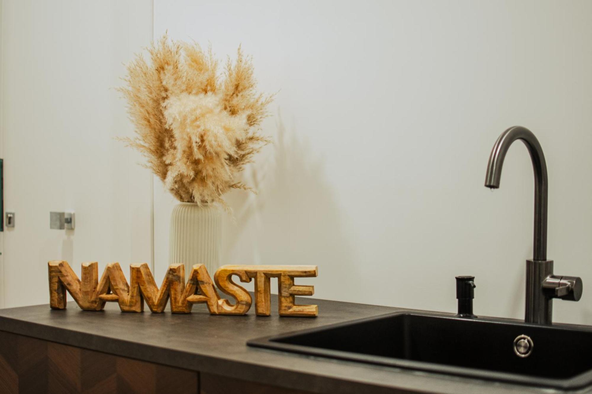 B&B Lara'S Home By I Borbone Napoli Esterno foto