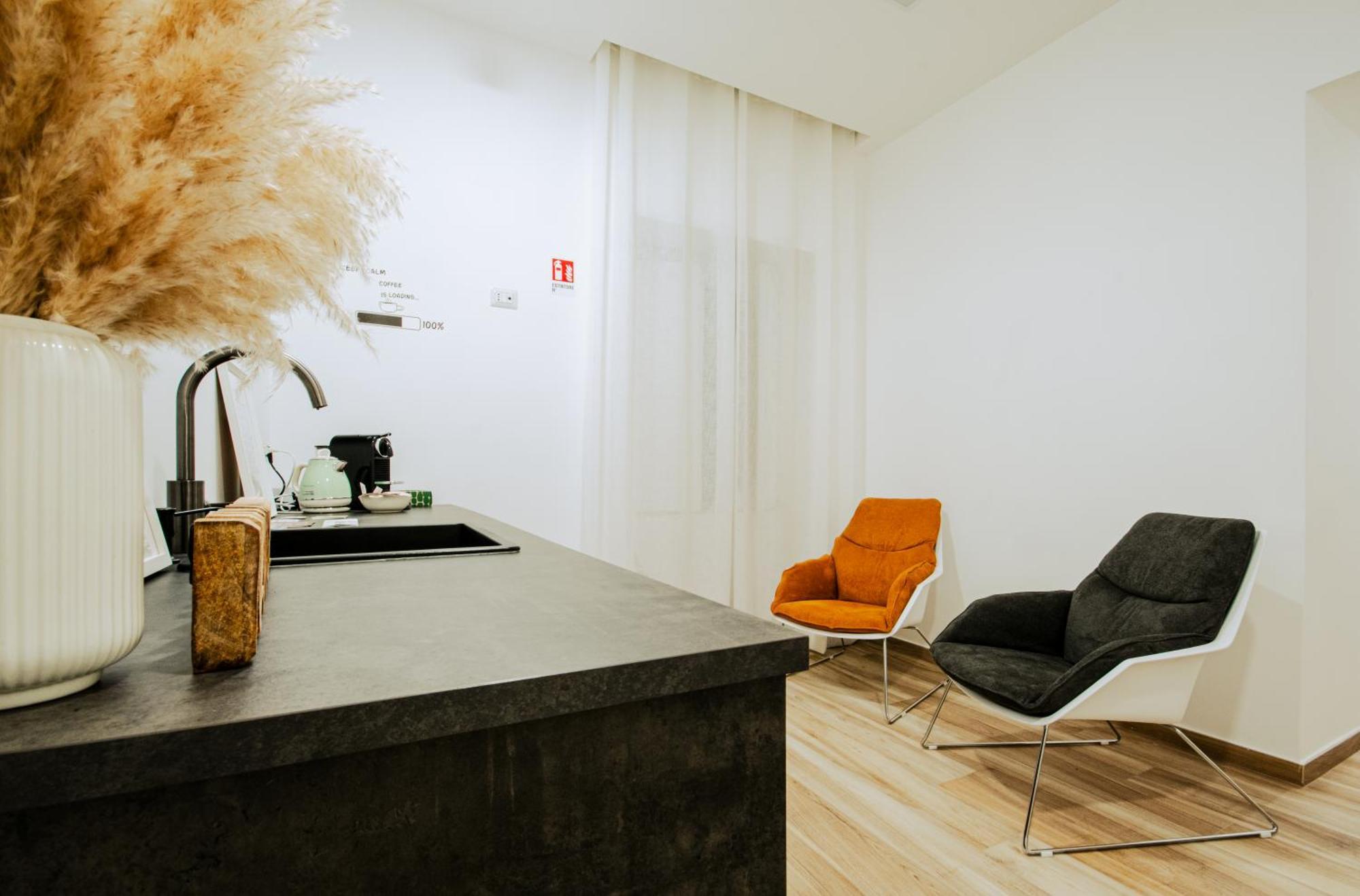 B&B Lara'S Home By I Borbone Napoli Esterno foto