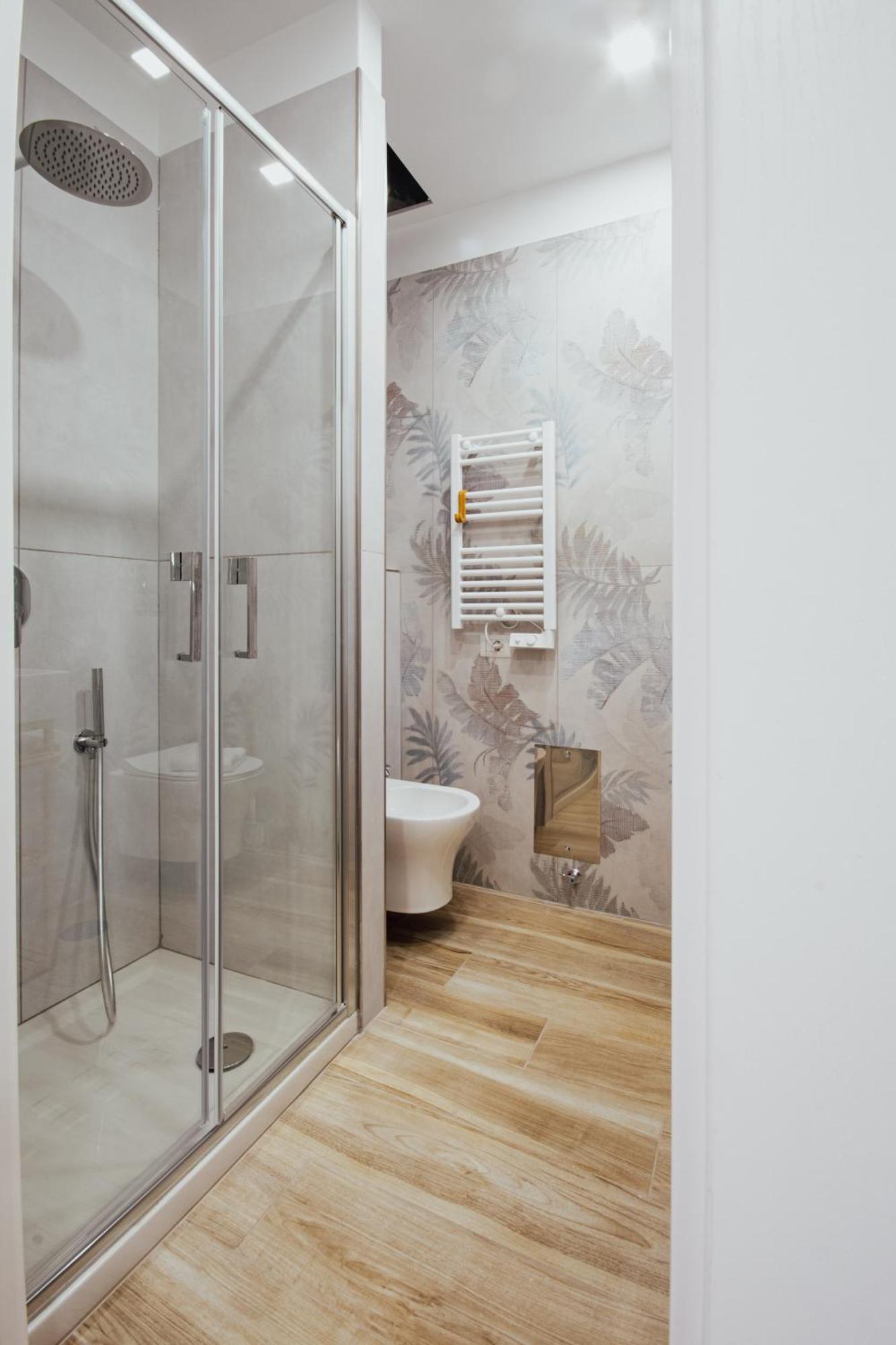 B&B Lara'S Home By I Borbone Napoli Esterno foto