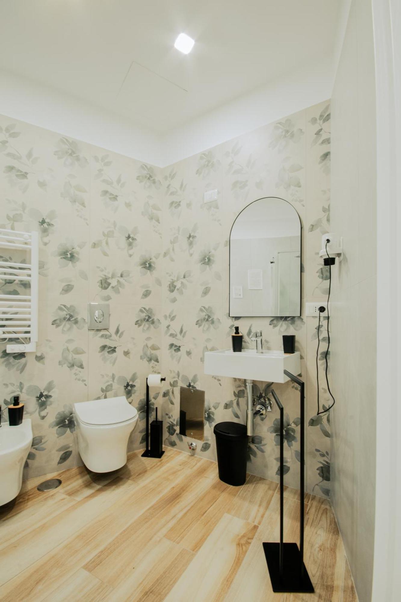 B&B Lara'S Home By I Borbone Napoli Esterno foto